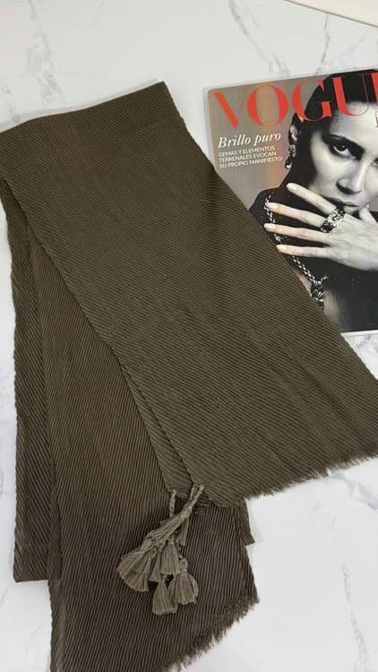 شال پلیسه زیتونی