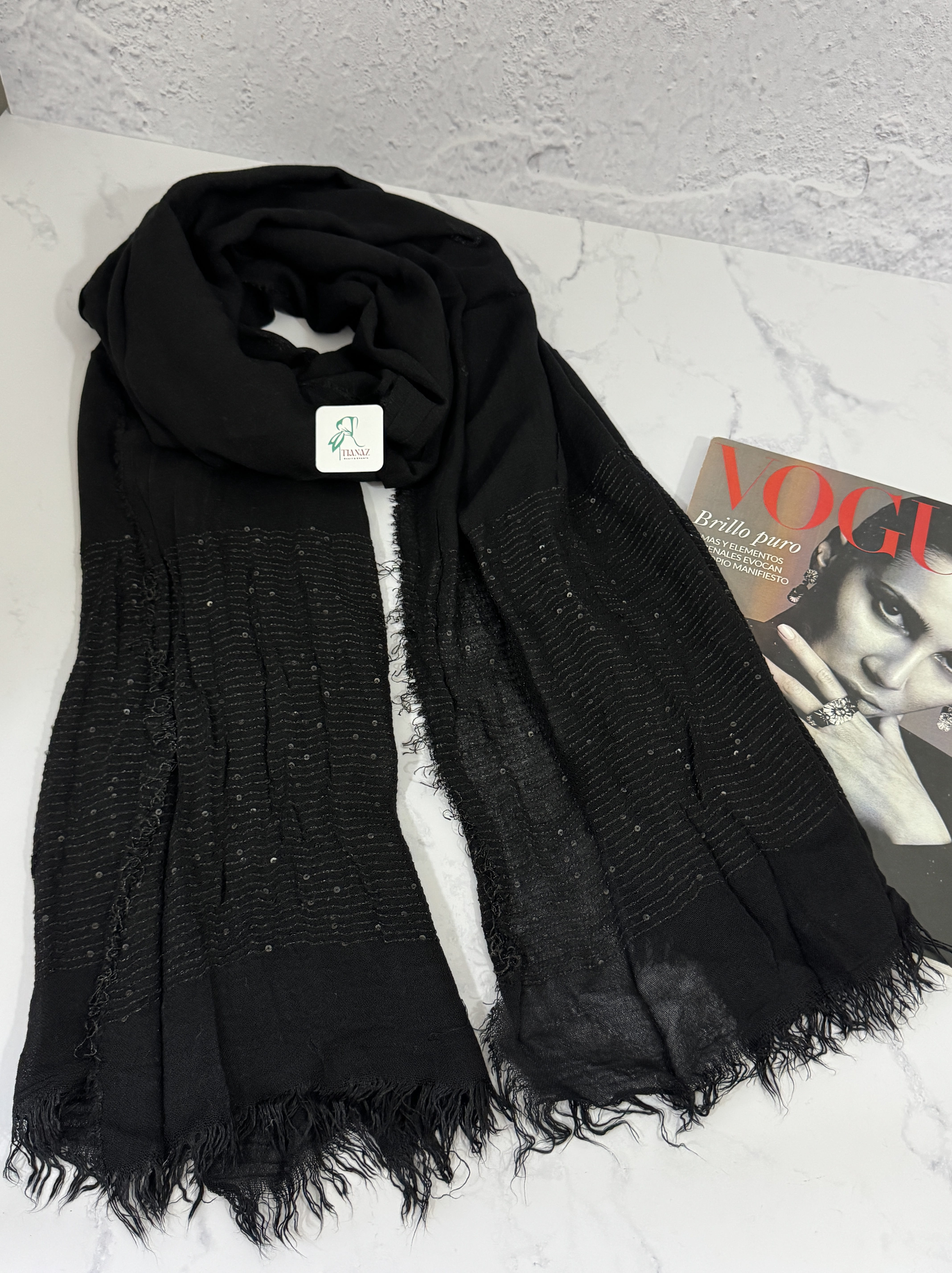 شال کنفی حاشیه پولک دوزی دور ریش