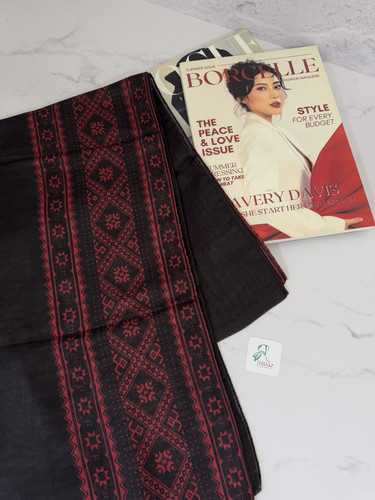 شال طرح سوزن دوزی